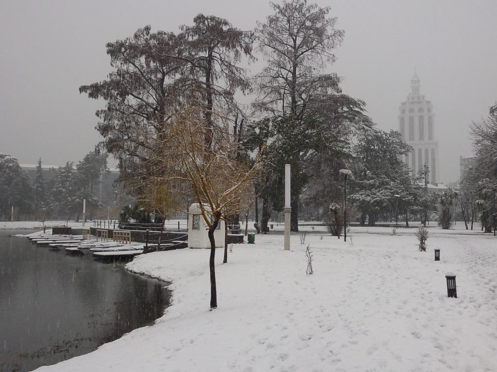 Appartament Gorgiladze Batumi Quarto foto